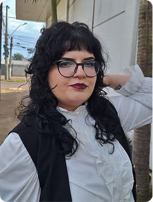 Professora Natália Pereira - Aula de inglês para negócios e fluência corporativa - IZ English School